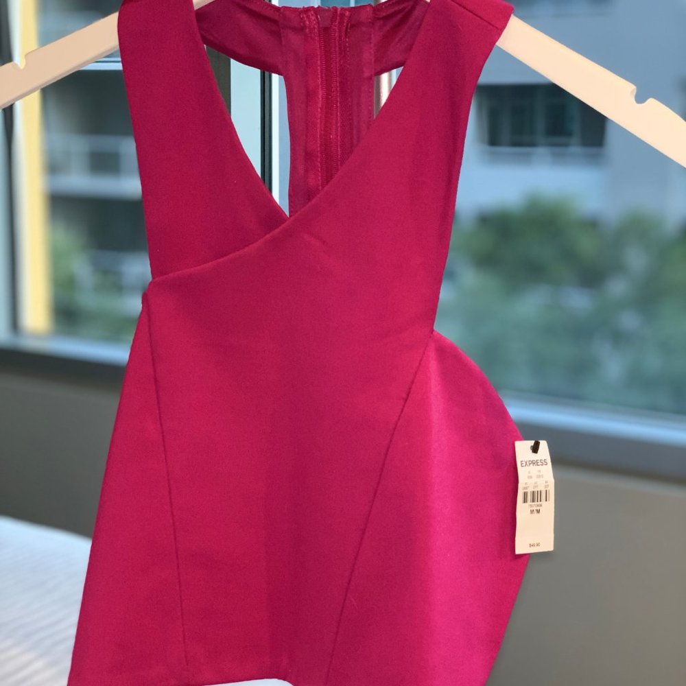 High Neck Crop Top - Picture 3 of 3